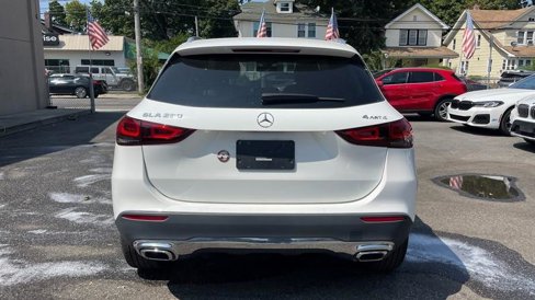 Used 2023 Mercedes-Benz GLA 250 4MATIC image 7