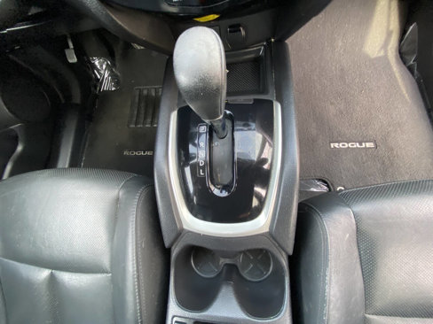 Used 2014 Nissan Rogue SL image 29