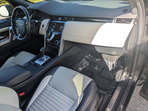 Used 2020 Land Rover Discovery Sport HSE R-Dynamic image 30