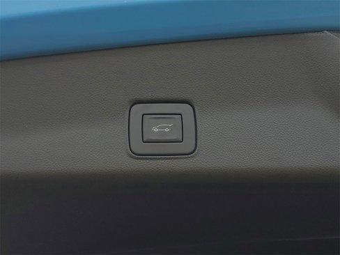 Used 2024 Chevrolet TrailBlazer RS w/ Convenience Package image 9