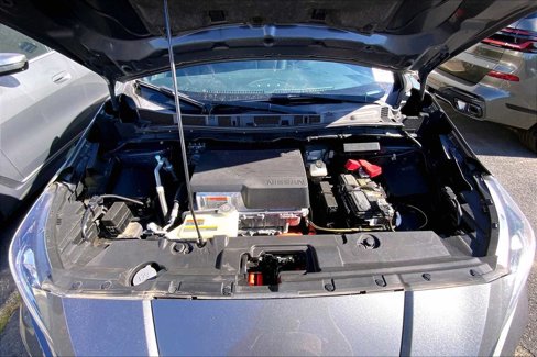 Used 2019 Nissan Leaf SV image 9
