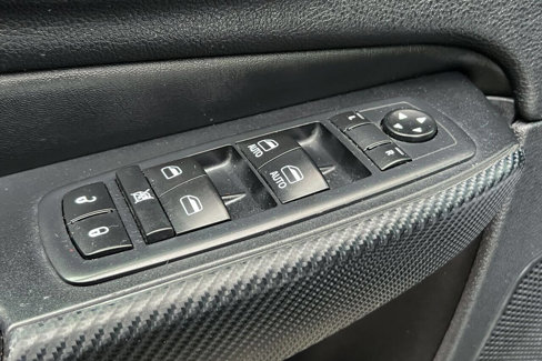 Used 2017 Jeep Cherokee 75th Anniversary image 40