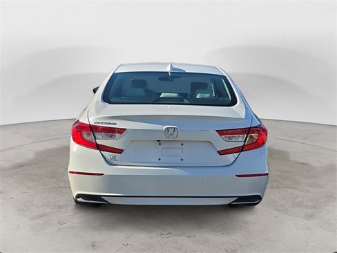 Used 2018 Honda Accord LX image 4