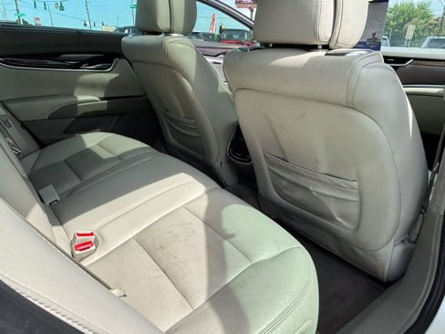 Used 2013 Cadillac XTS Platinum image 22