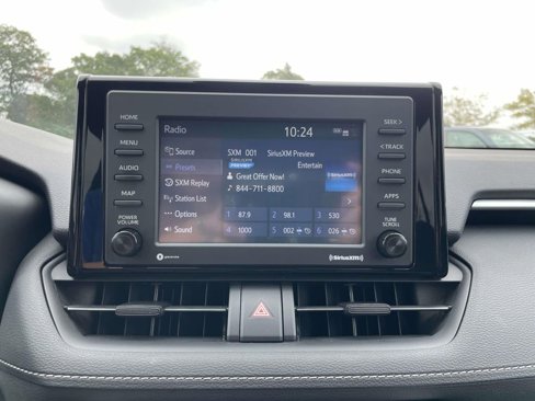 Used 2021 Toyota RAV4 LE image 25