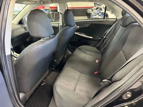 Used 2010 Toyota Corolla S image 33