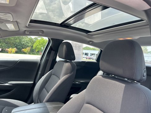 Used 2023 Chevrolet Malibu LT image 15