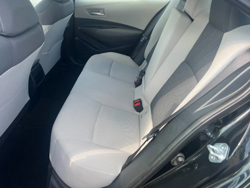 Used 2020 Toyota Corolla LE image 10
