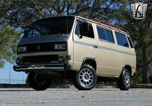 Used 1987 Volkswagen Vanagon image 2