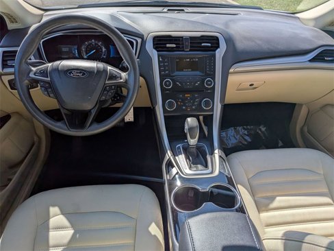 Used 2014 Ford Fusion SE image 22