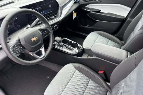 New 2025 Chevrolet Trax LT w/ LT Convenience Package image 10