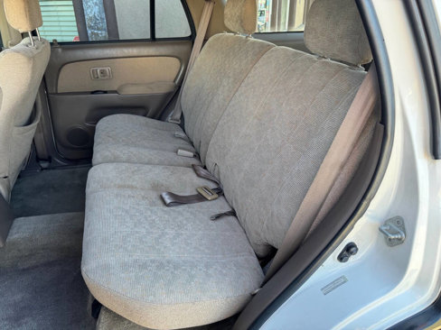 Used 2000 Toyota 4Runner 2WD image 17
