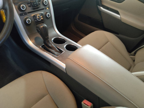 Used 2013 Ford Edge SE image 26