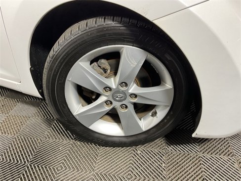 Used 2011 Hyundai Elantra GLS w/ Preferred Equipment Pkg 3 image 26
