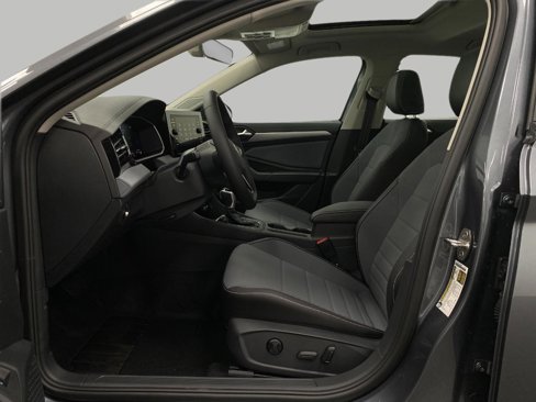 New 2025 Volkswagen Jetta SE image 27