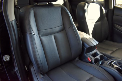 Used 2018 Nissan Rogue SL w/ Premium Package image 39