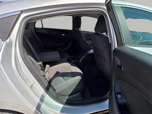 Used 2019 Chevrolet Volt LT image 13