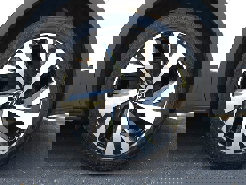 Used 2021 Volkswagen ID.4 Pro S w/ Gradient Package image 51