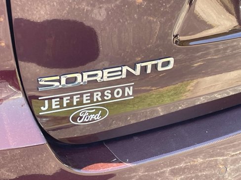 Used 2019 Kia Sorento EX w/ EX Touring Package image 4