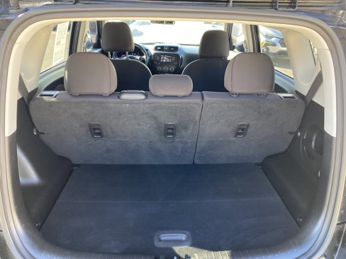 Used 2017 Kia Soul image 32