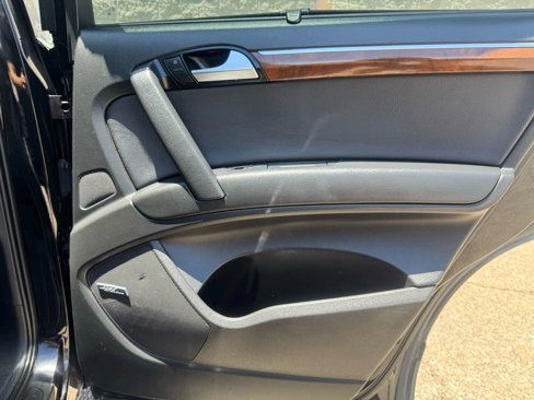 Used 2015 Audi Q7 TDI Premium Plus image 16