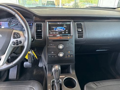 Used 2013 Ford Flex SEL image 17