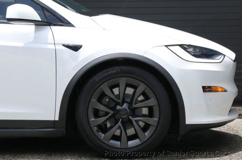 Used 2023 Tesla Model X image 14