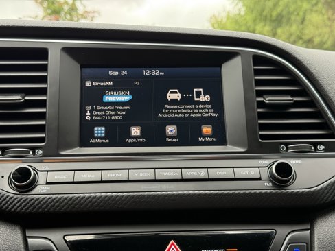 Used 2018 Hyundai Elantra Sport image 14
