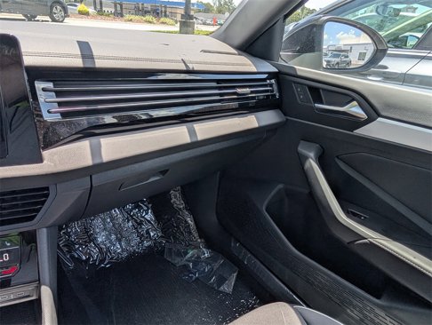 New 2025 Volkswagen Jetta Sport image 16