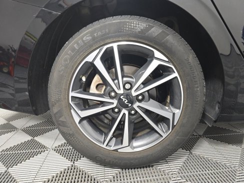 Used 2023 Kia Forte LXS image 15