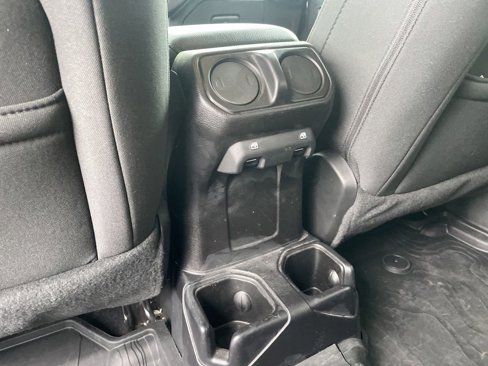 Used 2019 Jeep Wrangler Unlimited Sport S image 34