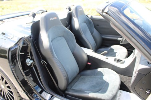 Used 2005 Chrysler Crossfire Convertible image 20