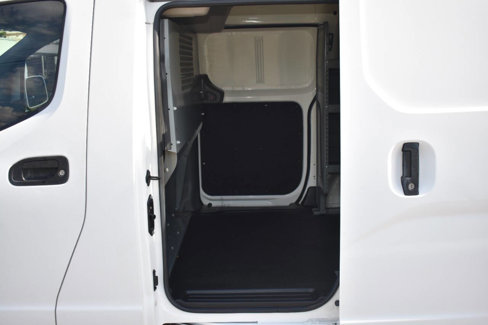 Used 2017 Nissan NV200 SV w/ Technology Package image 31