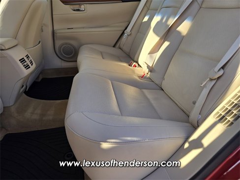 Used 2014 Lexus ES 300h image 13