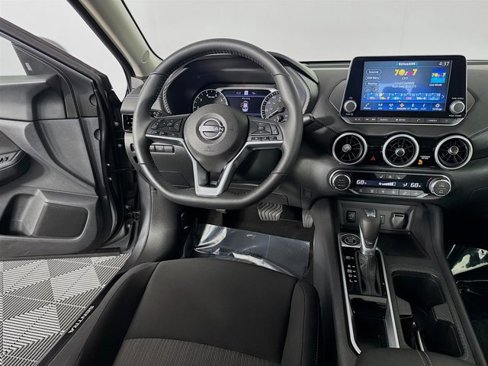 Certified 2025 Nissan Sentra SV image 23
