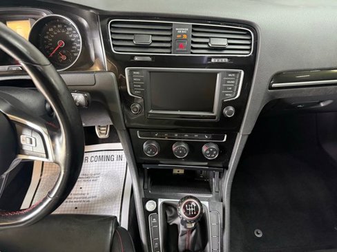 Used 2016 Volkswagen GTI SE w/ Lighting Package (SEL) image 26