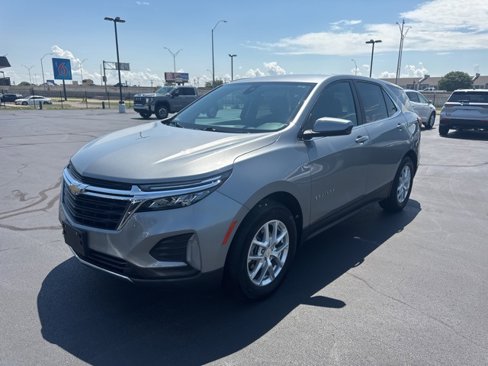 Used 2024 Chevrolet Equinox LT image 9