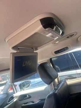 Used 2017 Chrysler Pacifica Touring-L image 9