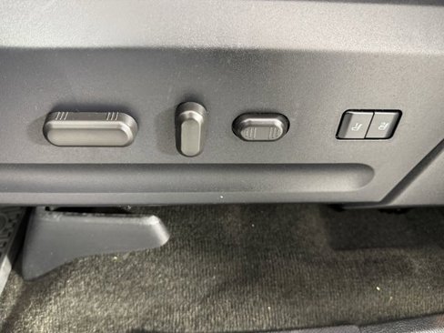 Used 2017 Ford Expedition Limited w/ Equipment Group 301A image 23