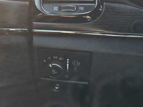 Used 2019 Jeep Grand Cherokee High Altitude image 35