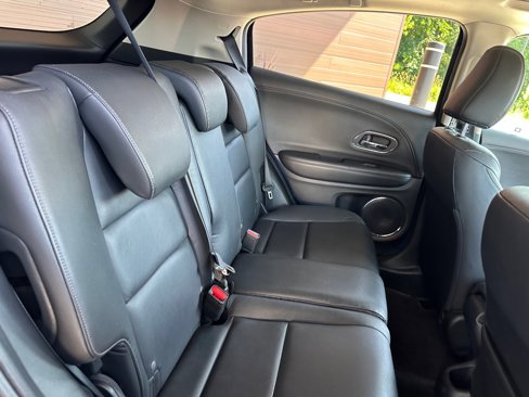 Used 2018 Honda HR-V EX-L image 15
