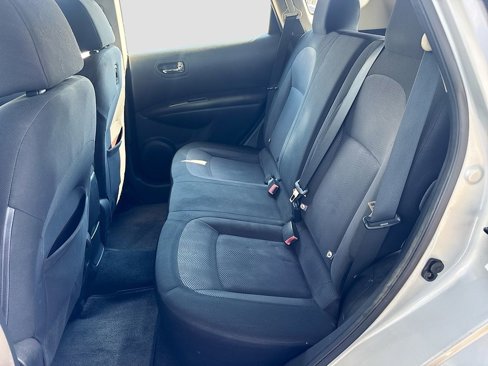 Used 2012 Nissan Rogue S image 21