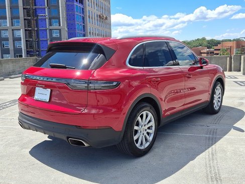 Certified 2022 Porsche Cayenne image 8