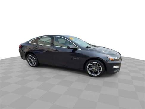 Certified 2022 Chevrolet Malibu LT image 2