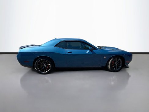 Used 2022 Dodge Challenger R/T Scat Pack image 4