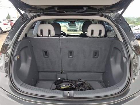 Used 2017 Chevrolet Bolt LT image 28