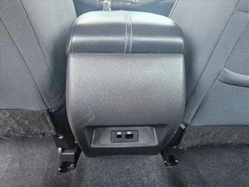 Used 2023 Nissan Altima 2.5 SV image 18