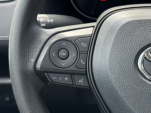 Used 2024 Toyota RAV4 XLE image 26