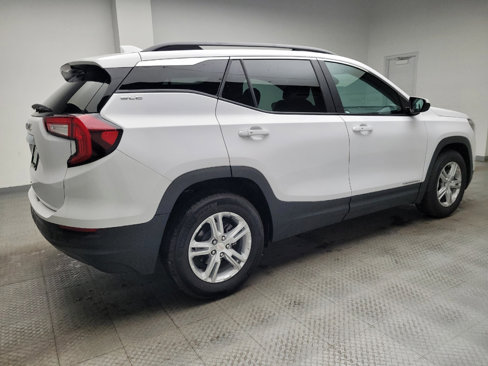 Used 2022 GMC Terrain SLE w/ Driver Convenience Package image 10