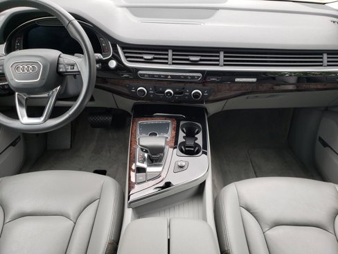 Used 2018 Audi Q7 3.0T Premium Plus w/ Premium Plus Package image 13